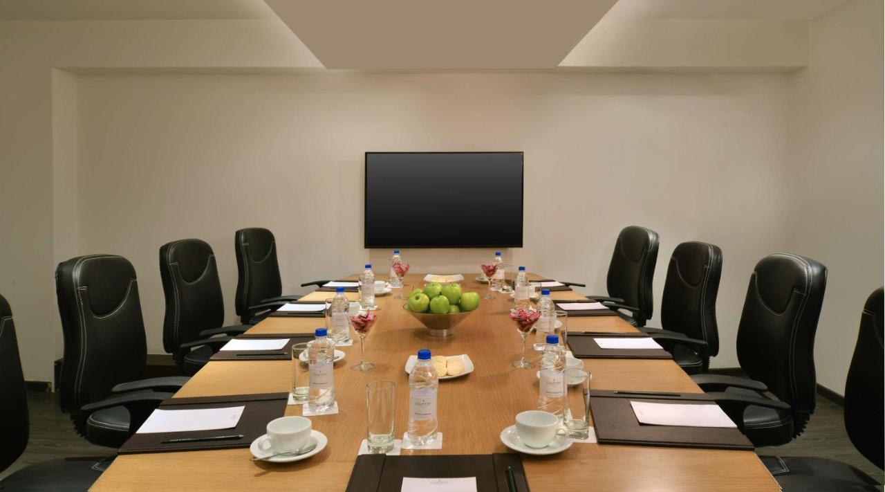 Country Inn & Suites By Radisson, Bengaluru Hebbal Road Εξωτερικό φωτογραφία